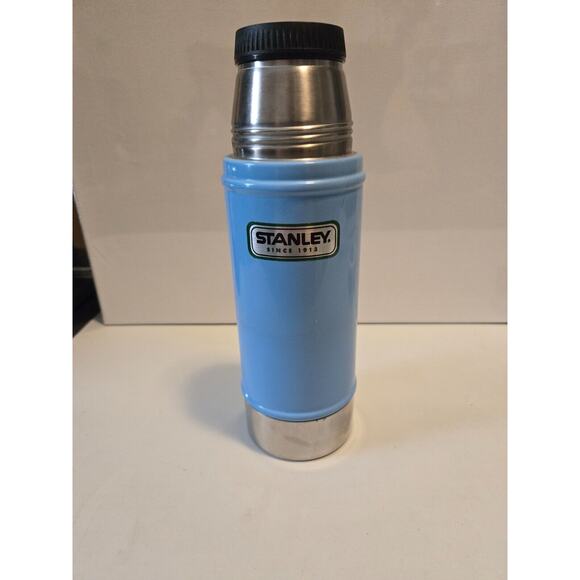 Stanley Legendary Classic Personal Size 16oz Vacuum Bottle BLUE Stainless Steel - Picture 1 of 7